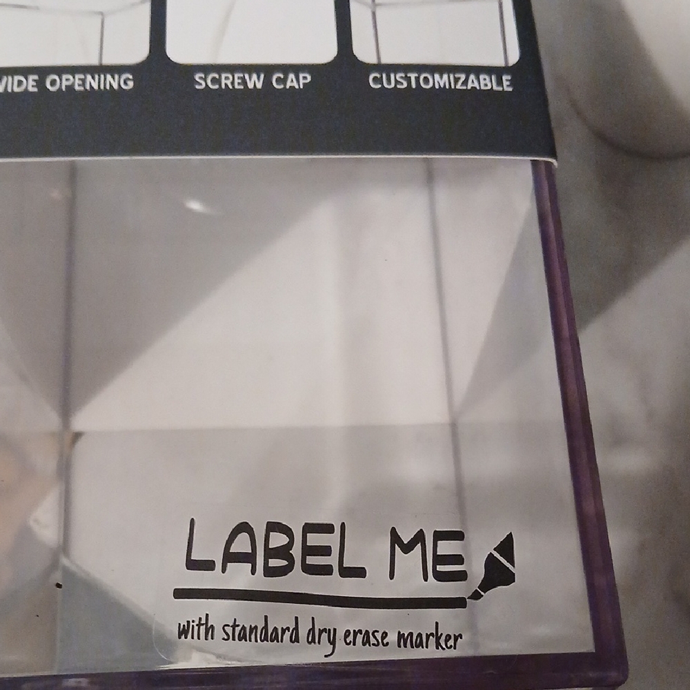 Brand New, Clear Acrylic Milk & Beverage Carton with Lid - Picture 4 of 6